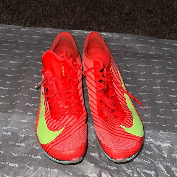 Nike Maxfly 2 - Picture 2 of 4